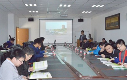 长江大学地物学院讲学