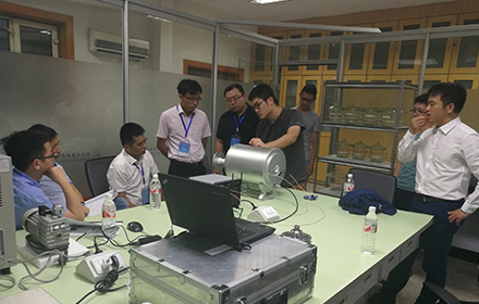 我司与哈尔滨工业大学达成合作意向，成立磁共振联合实验室
